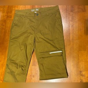 Mountain Hardwear pants 36 x 30